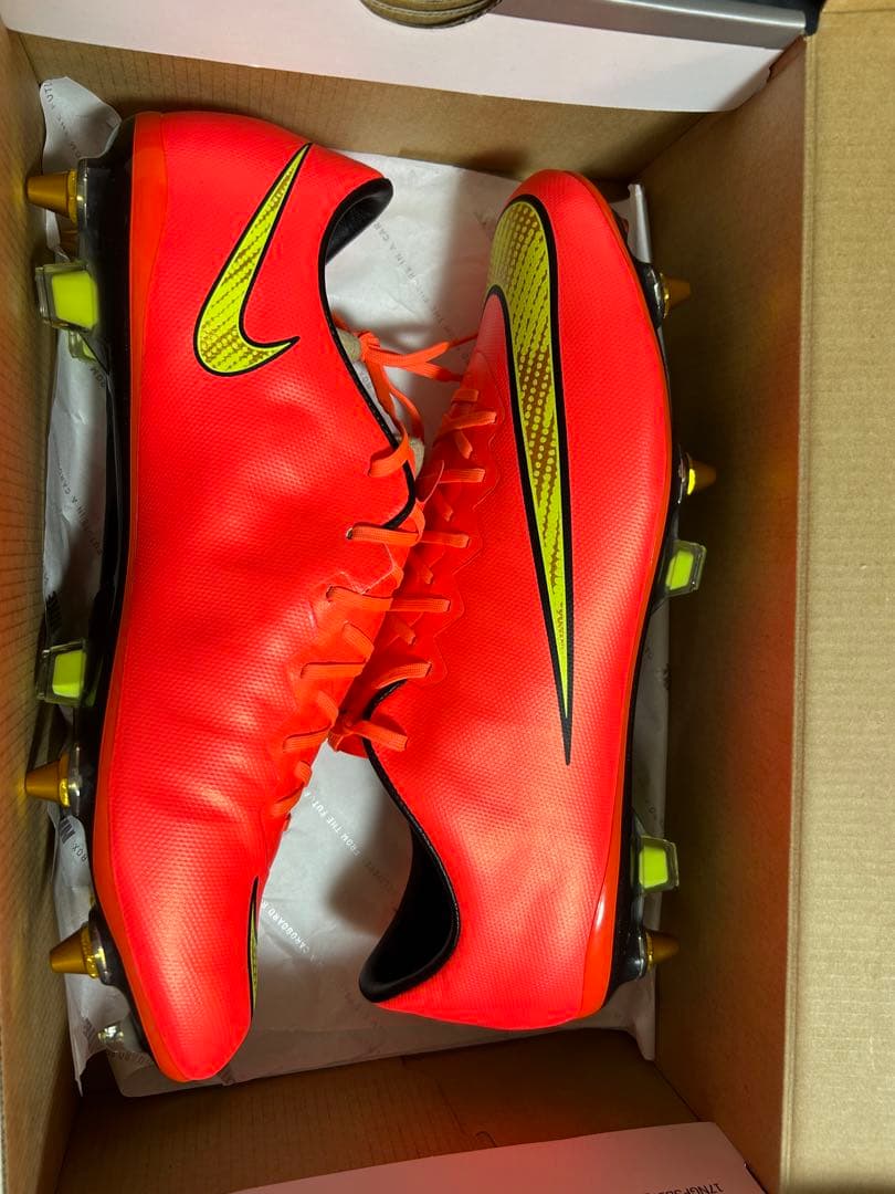 ナイキ サッカースパイク マーキュリアル ヴェイパー SG-pro 27cm