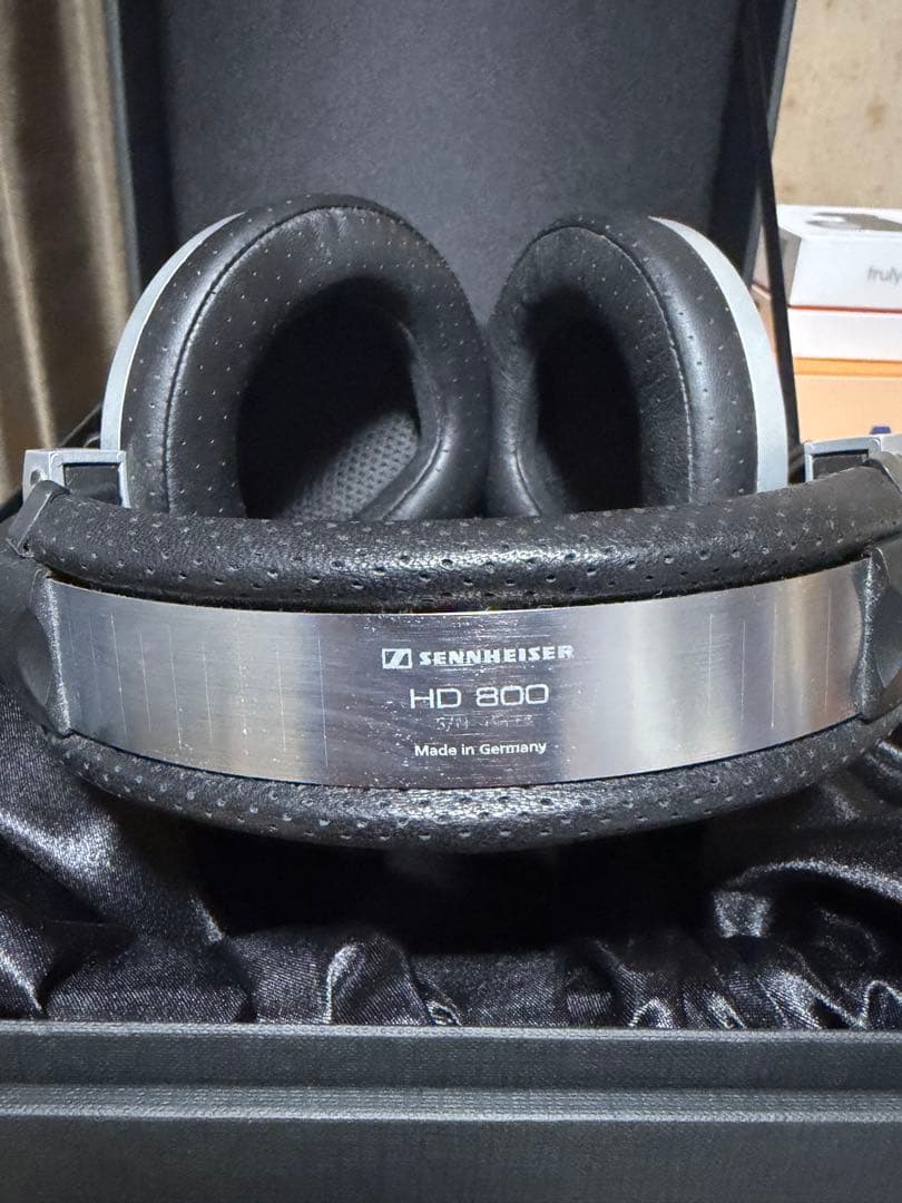 ヘッドホン Sennheiser HD 800