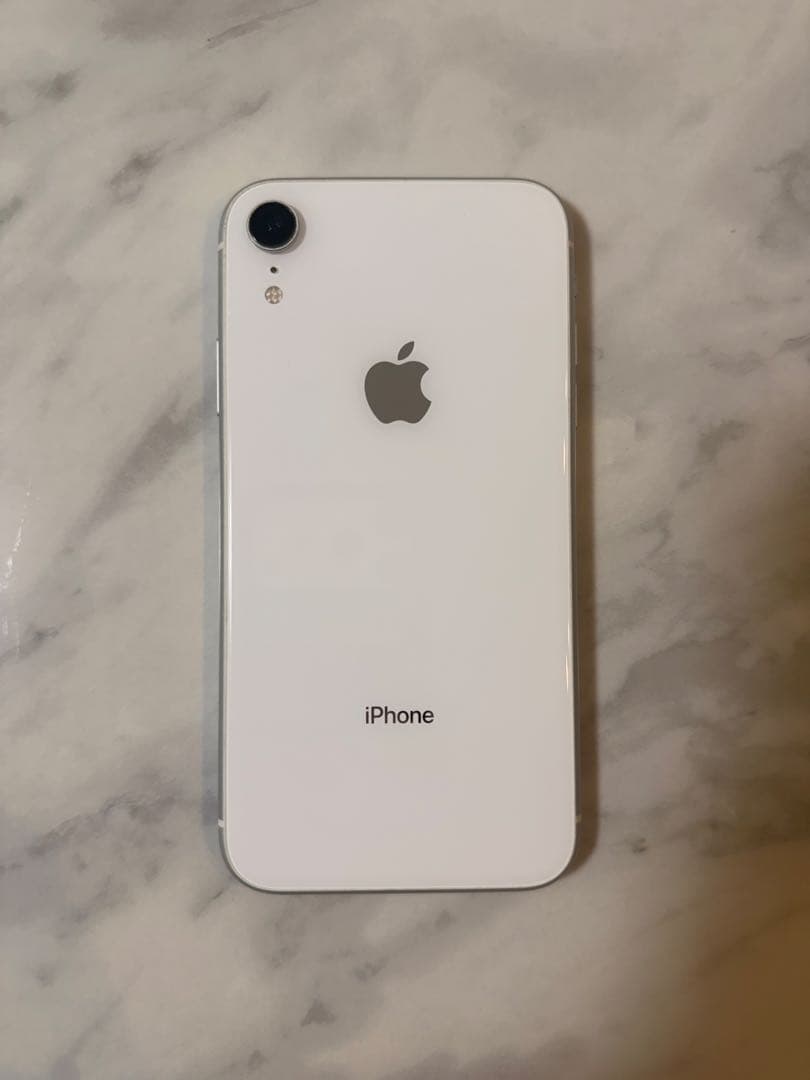 iPhone XR 128GB ホワイト SIMロックなし バッテリー86%