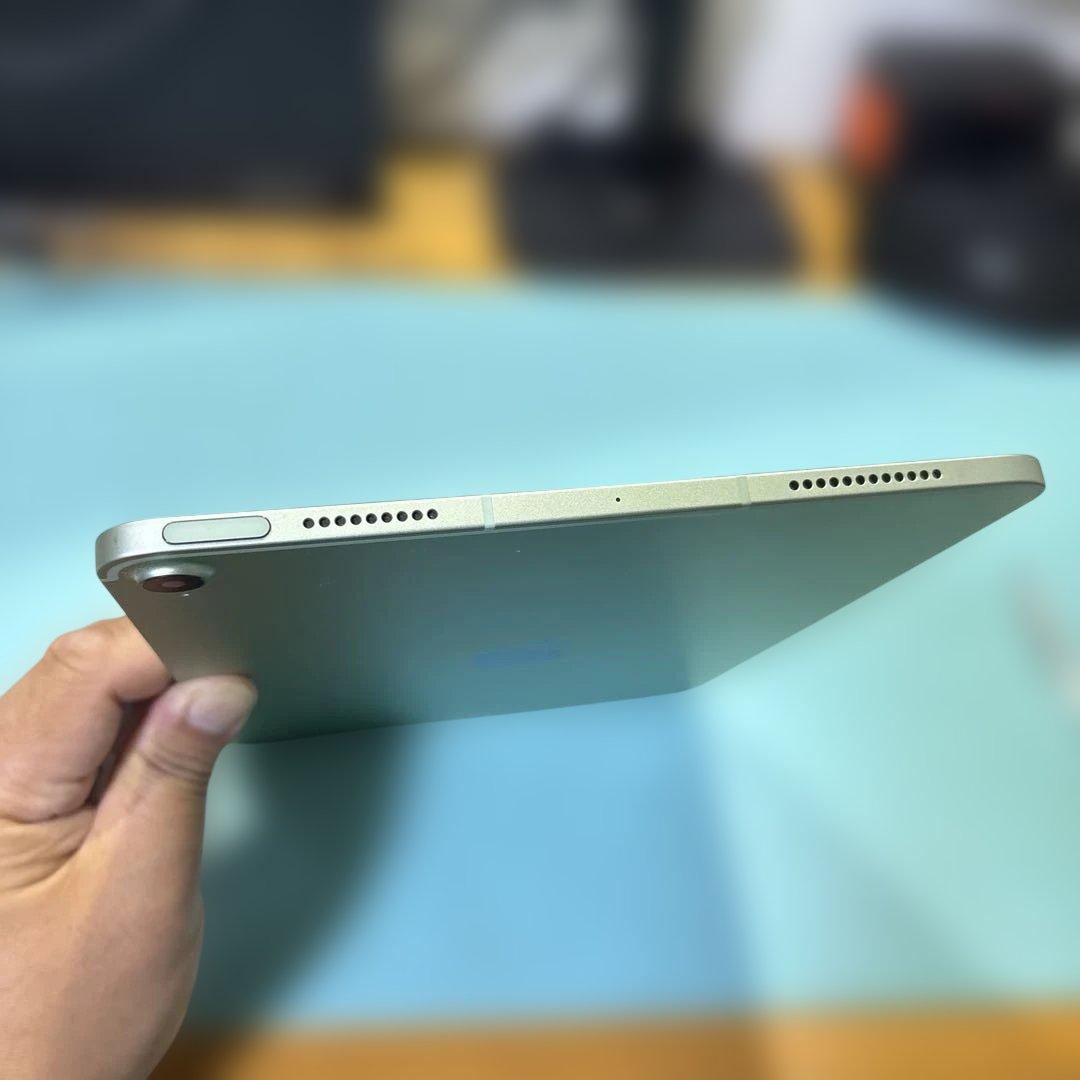 （mikakuou）iPad Air (第4) 64GB cellular