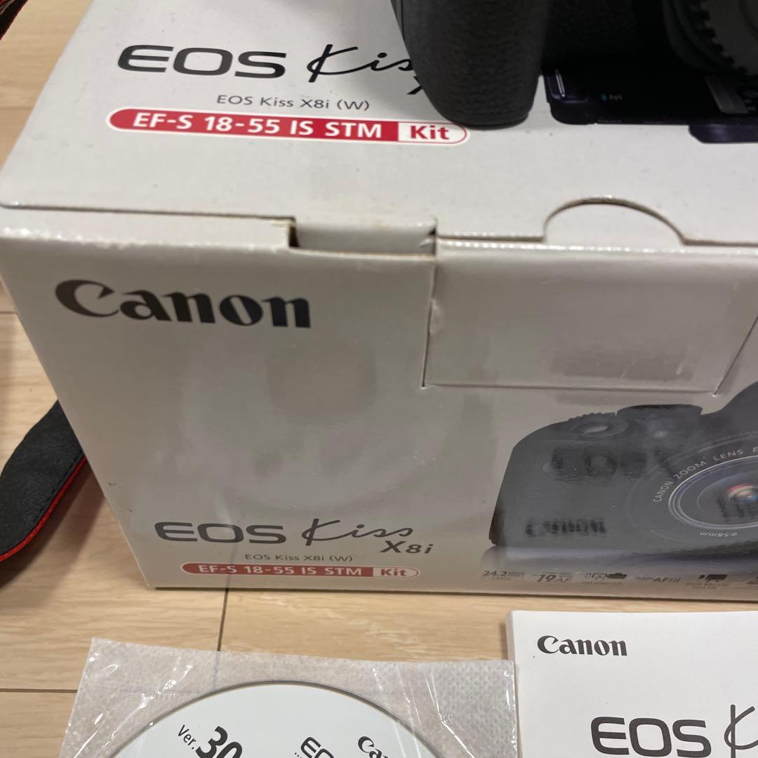 canon EOS Kiss x8i レンズキット