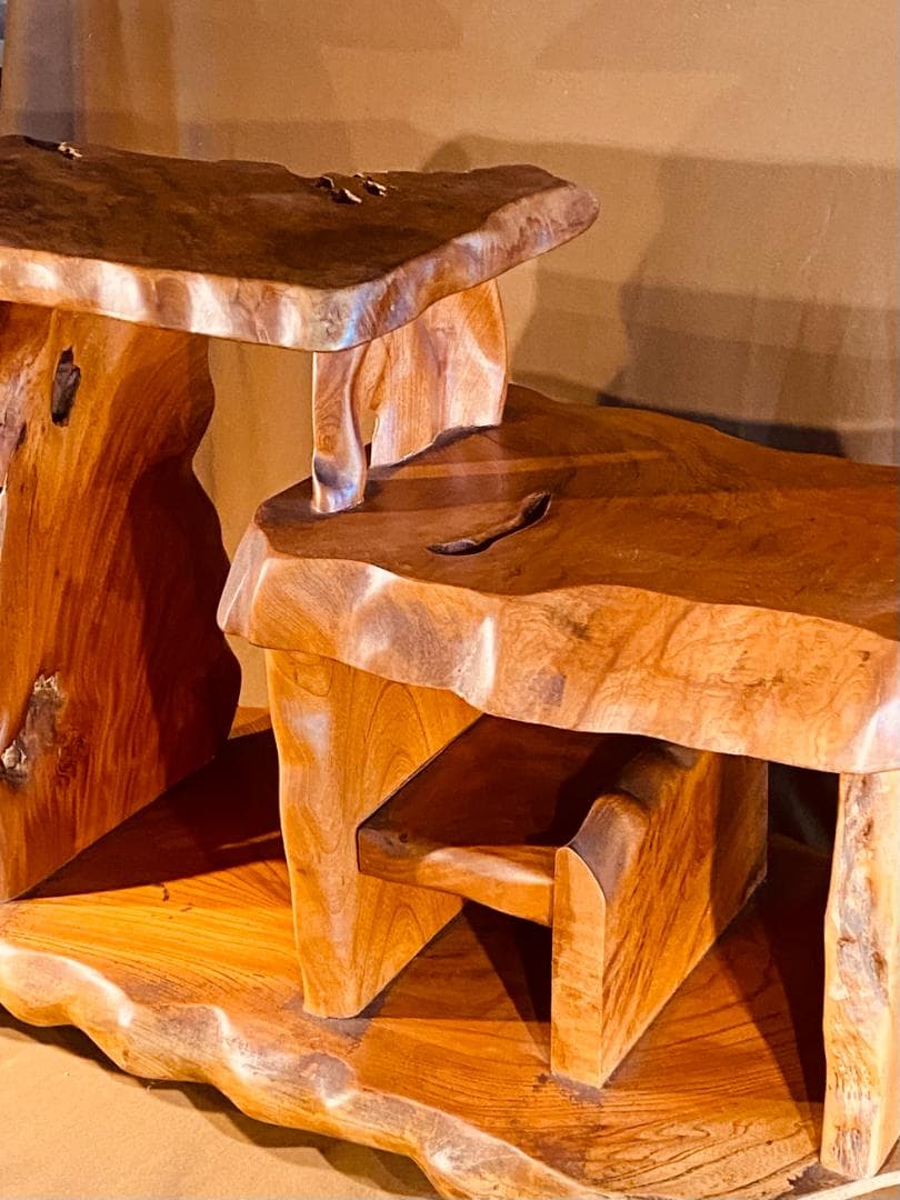 キャスター付！ケヤキ名木の飾り棚