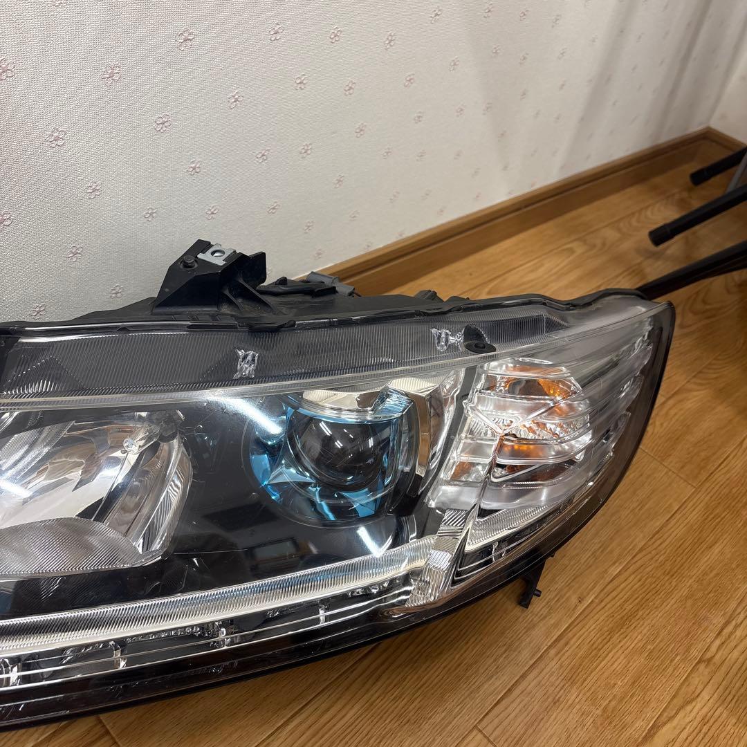 CR-Z 平成22年　左ヘッドライド