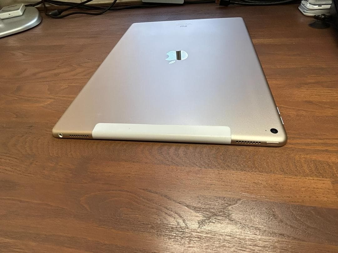 タ*ケ様 iPad Pro 12.9インチ 128GB SIMフリー 電池88.