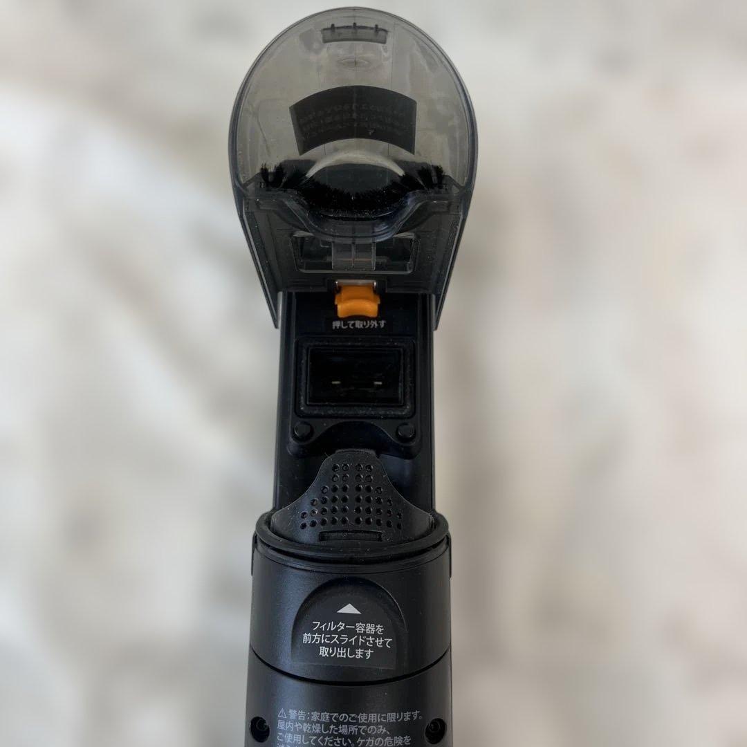 【美品】SharkNinja 充電式ハンディークリーナー