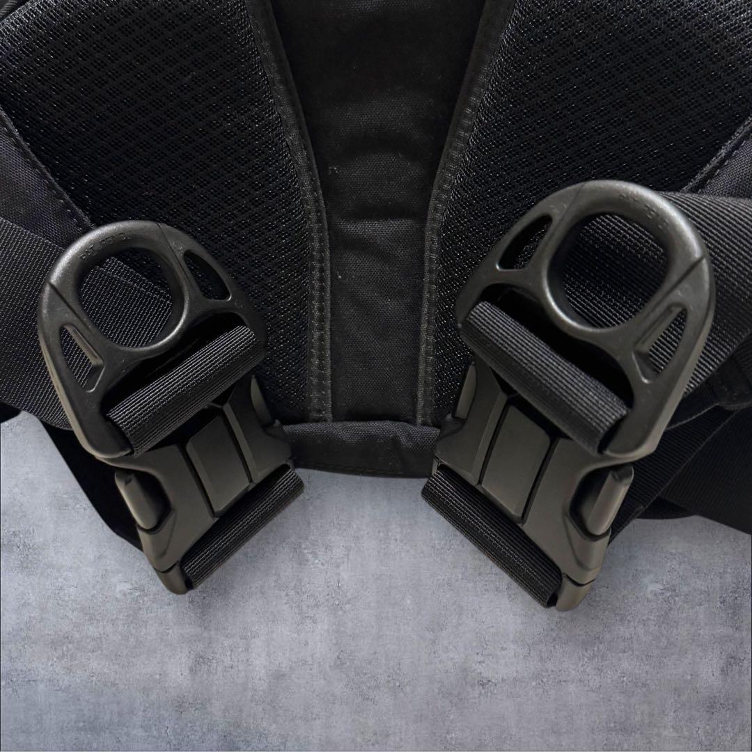 極美品✨ Huggo ハグー ヒップシート ウエストポーチ 黒 ナイロン