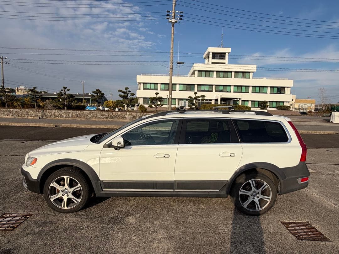 パーツ Volvo XC70 AWD 3.0L - 118,000km