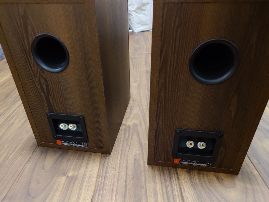 ishida100　DALI OBERON3　ダークウォールナット