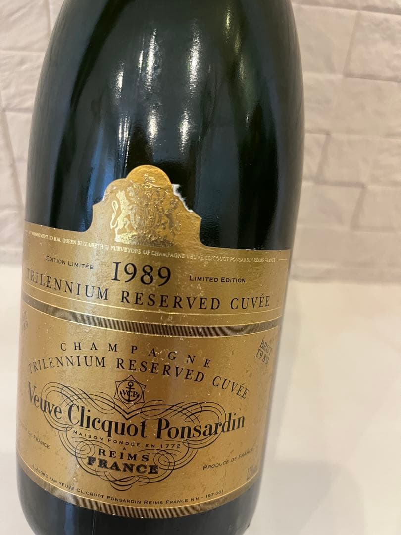 ヴーヴクリコ　トリレニアム リザーブ キュヴェ 1989 リミテッドエディション