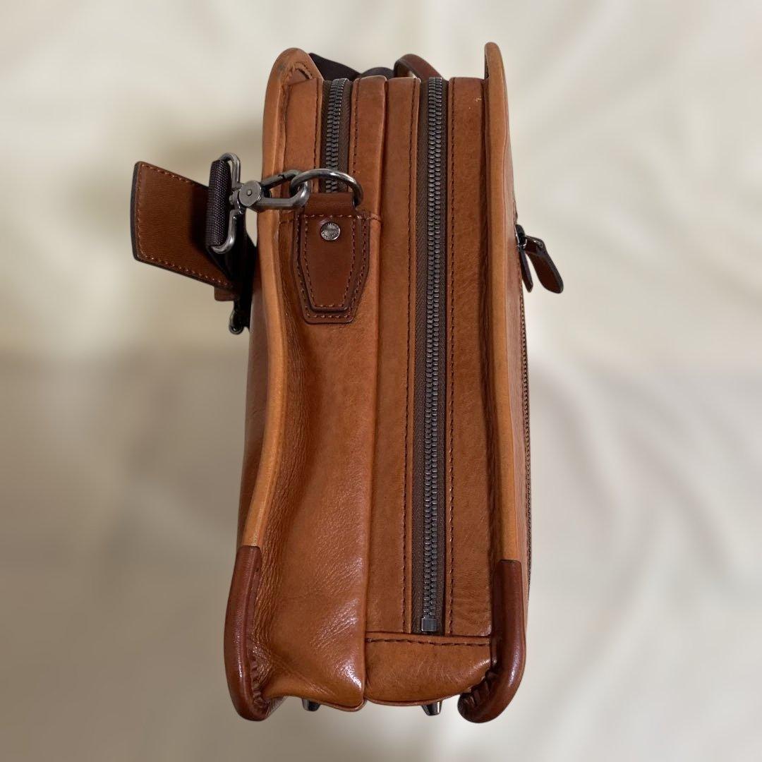 FUJI TAKA ビジネスバッグ レザー　ブラウン