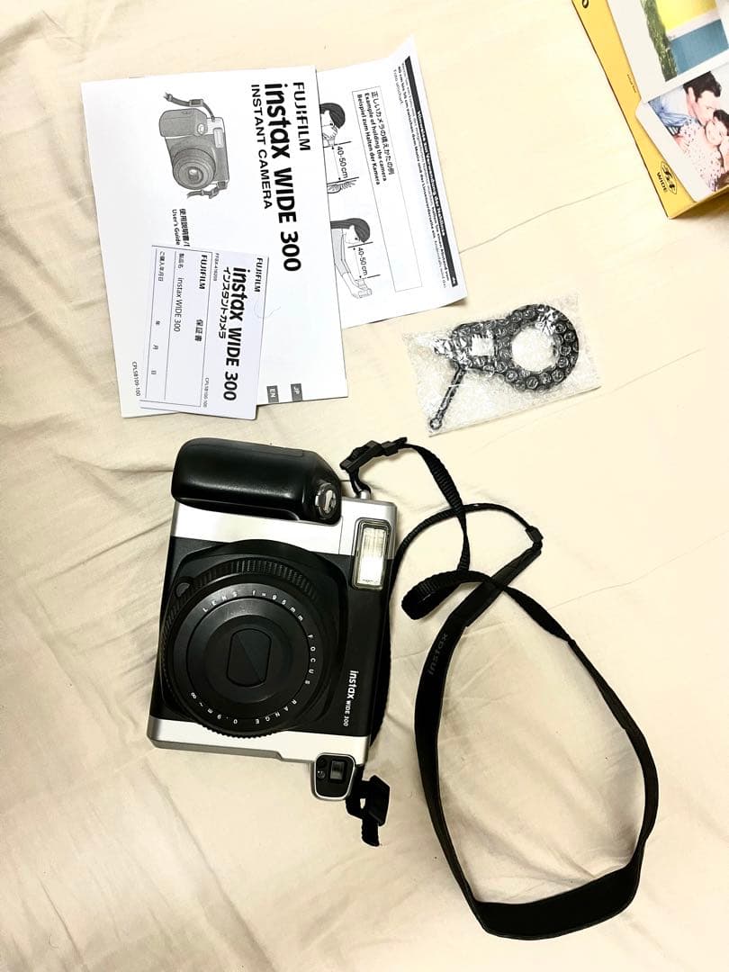 FUJIFILM instax WIDE 300 インスタントカメラ