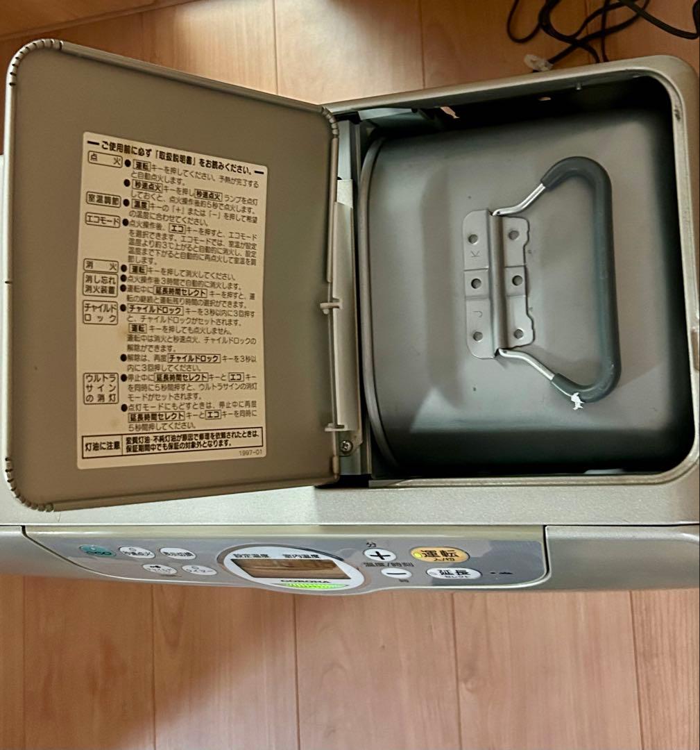 【使用OK 】コロナ 石油ファンヒーター 木造 25畳　コンクリート 20畳