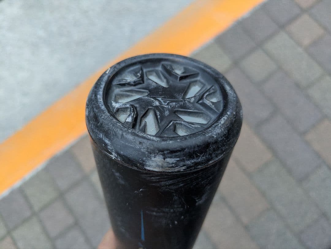 S*U様 BEYOND MAX LEGAC 軟式バット 83cm710g レガシ