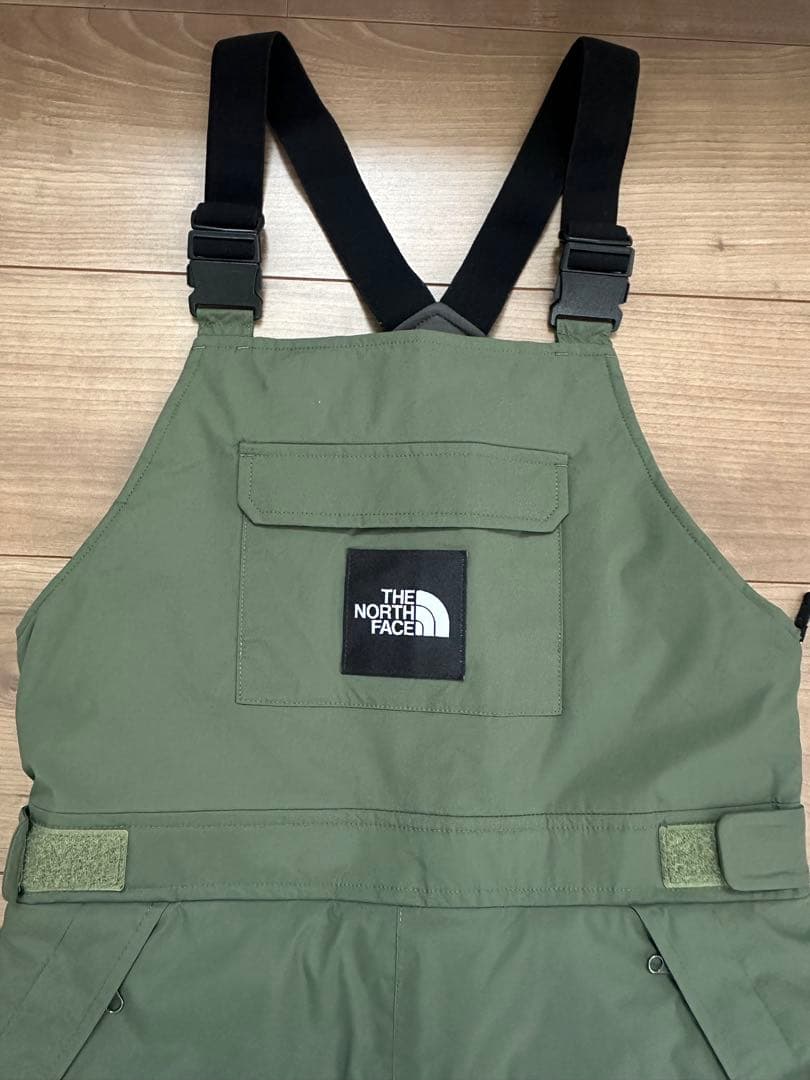 ザ・ノースフェイス　スノーインサレーションビブ（キッズ）150サイズ　ウェア