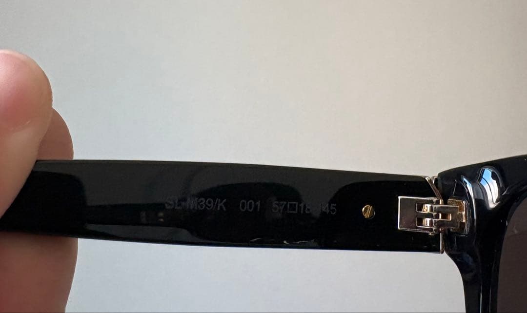 サンローラン　YSL金具　サングラス　SL M39/K ブラック