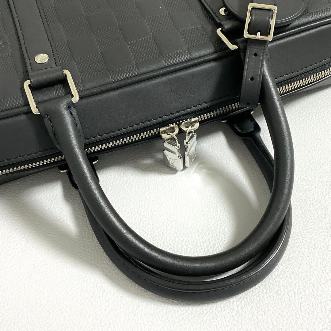 LOUIS VUITTON /ダミエアンフィニ ポルトドキュマンヴォワヤージュ