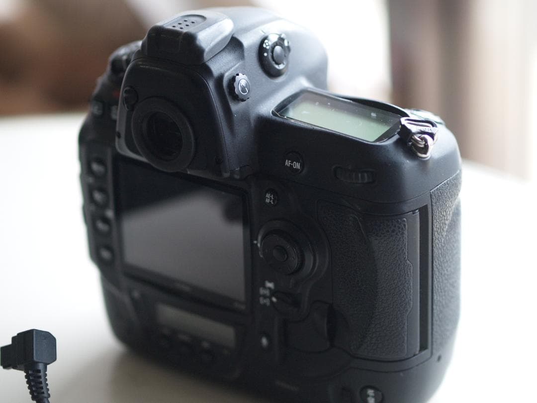 パ*コ様 Nikon D3X ACアダプター,L型ブラケット付