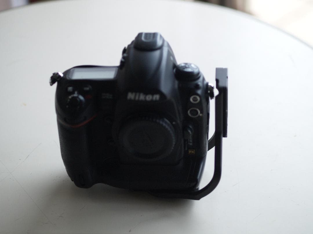 パ*コ様 Nikon D3X ACアダプター,L型ブラケット付
