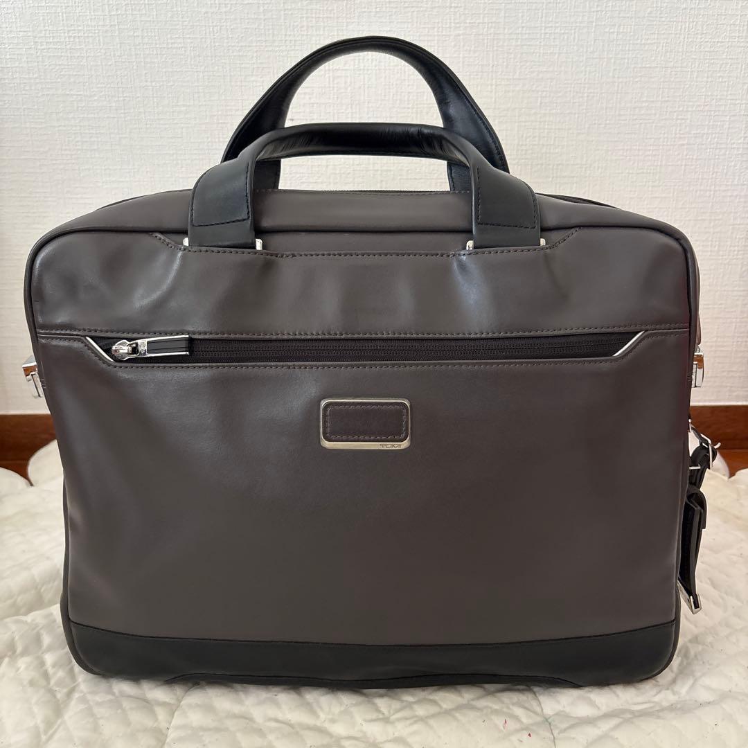 た*た様 TUMI ビジネスバッグ メンズ レザー