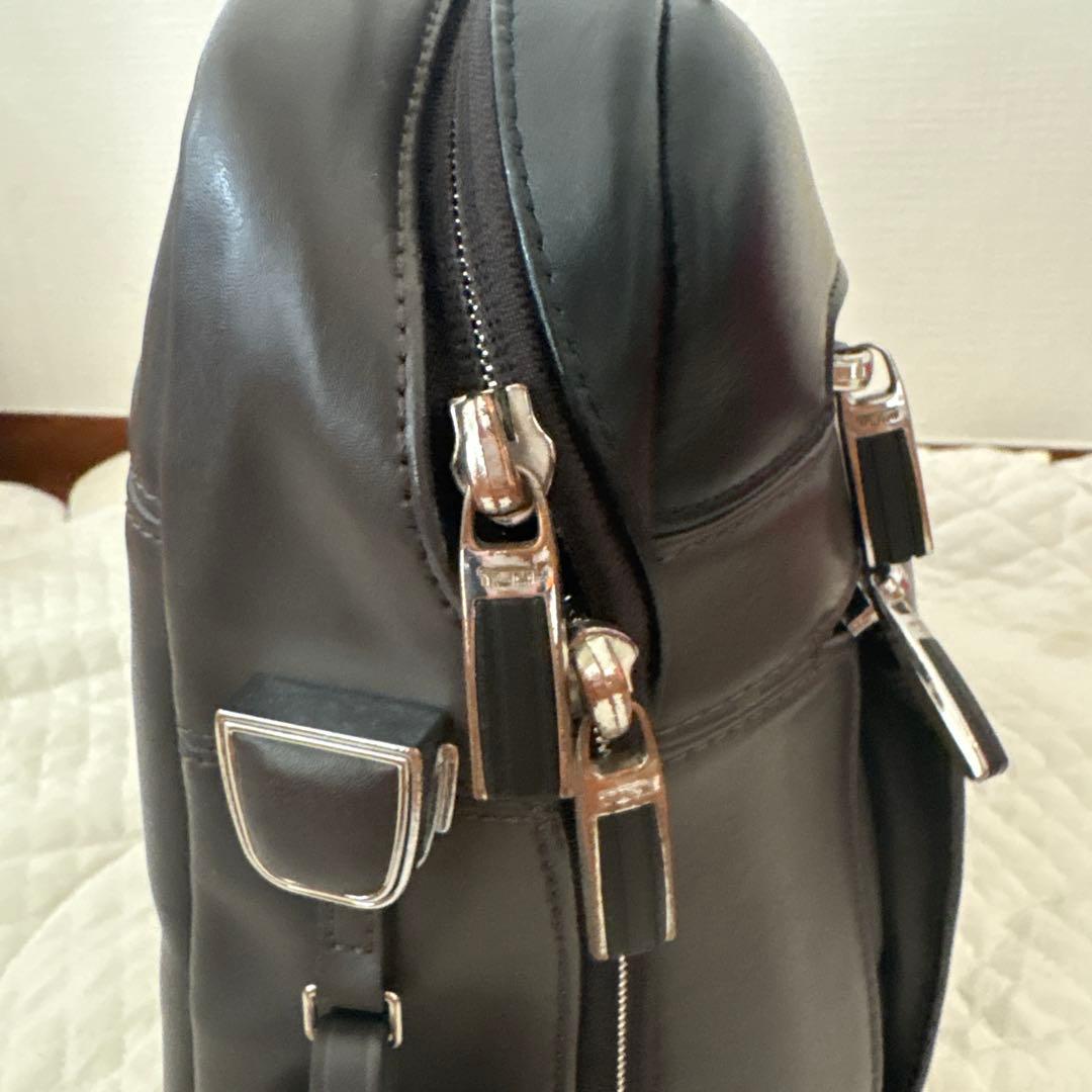 た*た様 TUMI ビジネスバッグ メンズ レザー