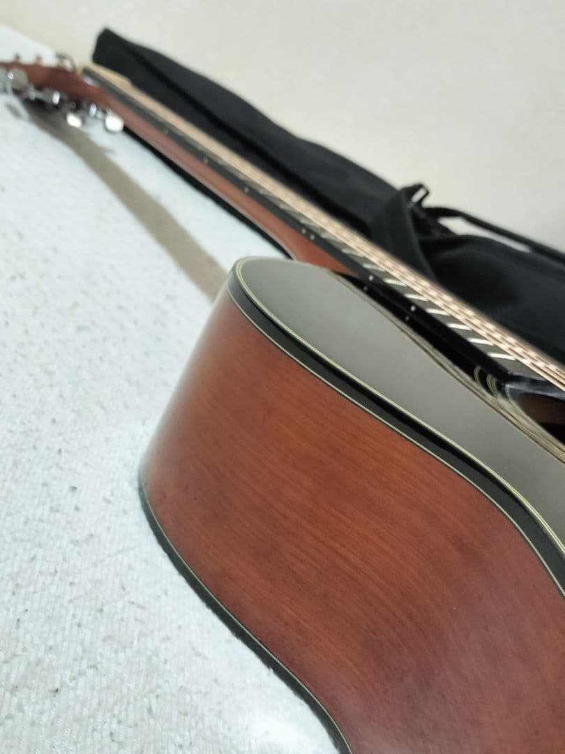 Morris モーリス アコースティックギター 小ぶり ケース付