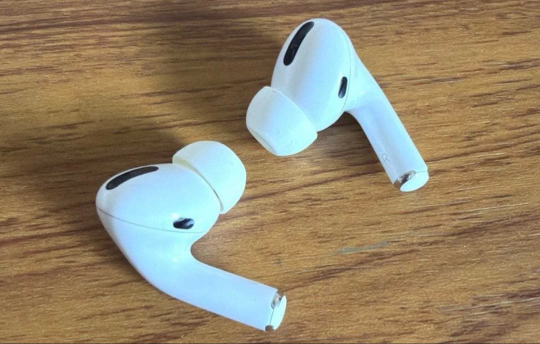 Apple AirPods Pro　ノイキャン搭載モデル　第一世代