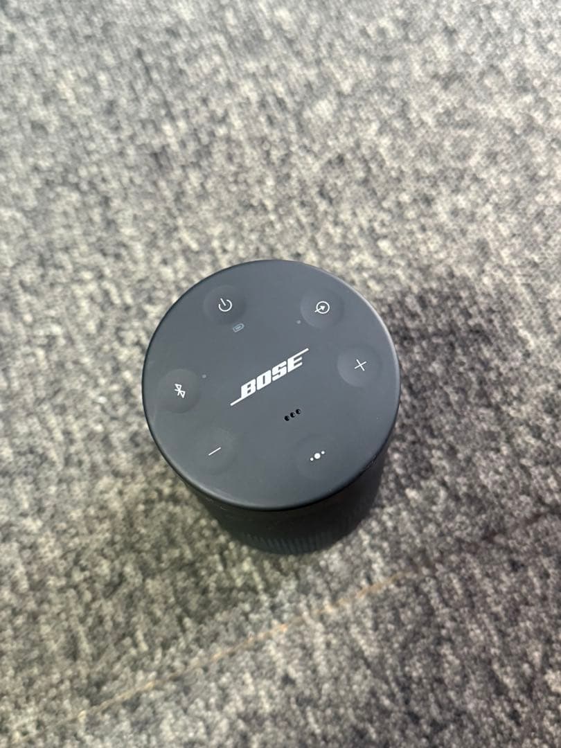 【美品】BOSE サウンドリンク リボルブ スピーカー ポータブル