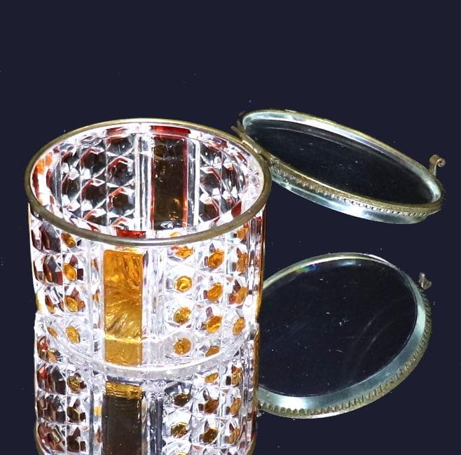 オールド・バカラ 上級作品 琥珀色被せ 蓋物 ダイヤモンドカット 菓子入れ