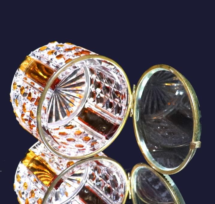 オールド・バカラ 上級作品 琥珀色被せ 蓋物 ダイヤモンドカット 菓子入れ