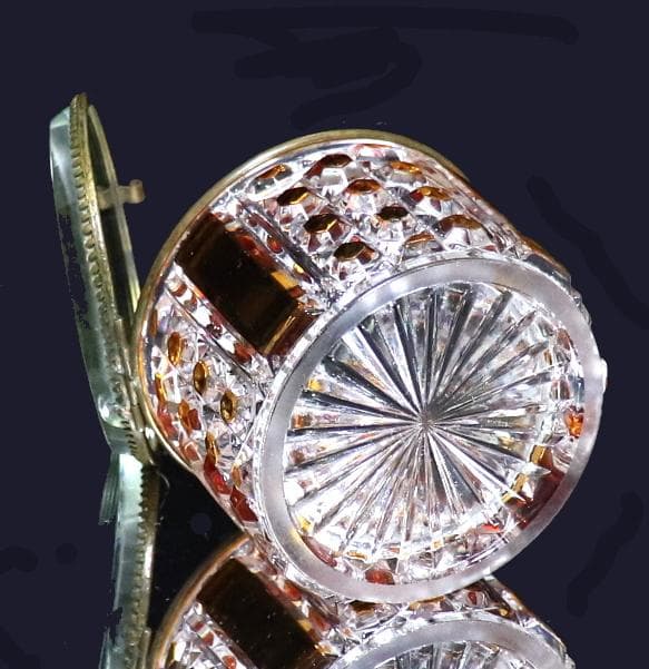 オールド・バカラ 上級作品 琥珀色被せ 蓋物 ダイヤモンドカット 菓子入れ