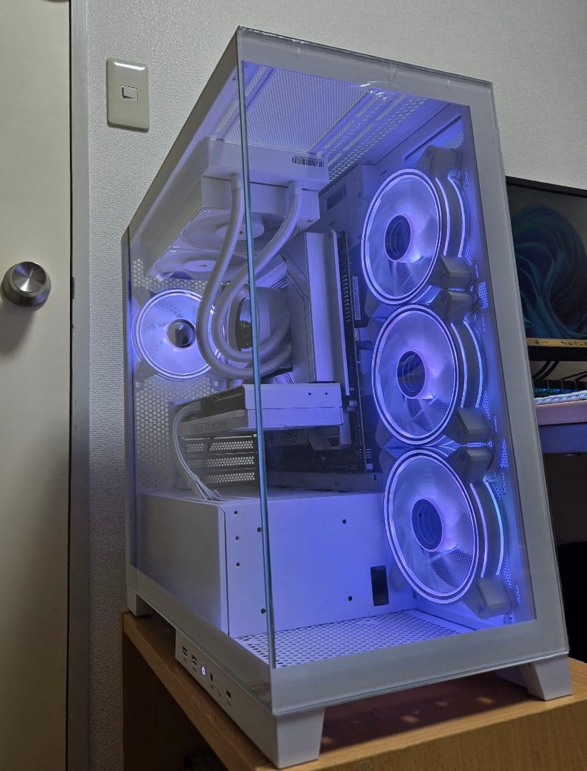 九条 稼働少 美品 高性能 ホワイト ゲーミングpc i5 4060Ti