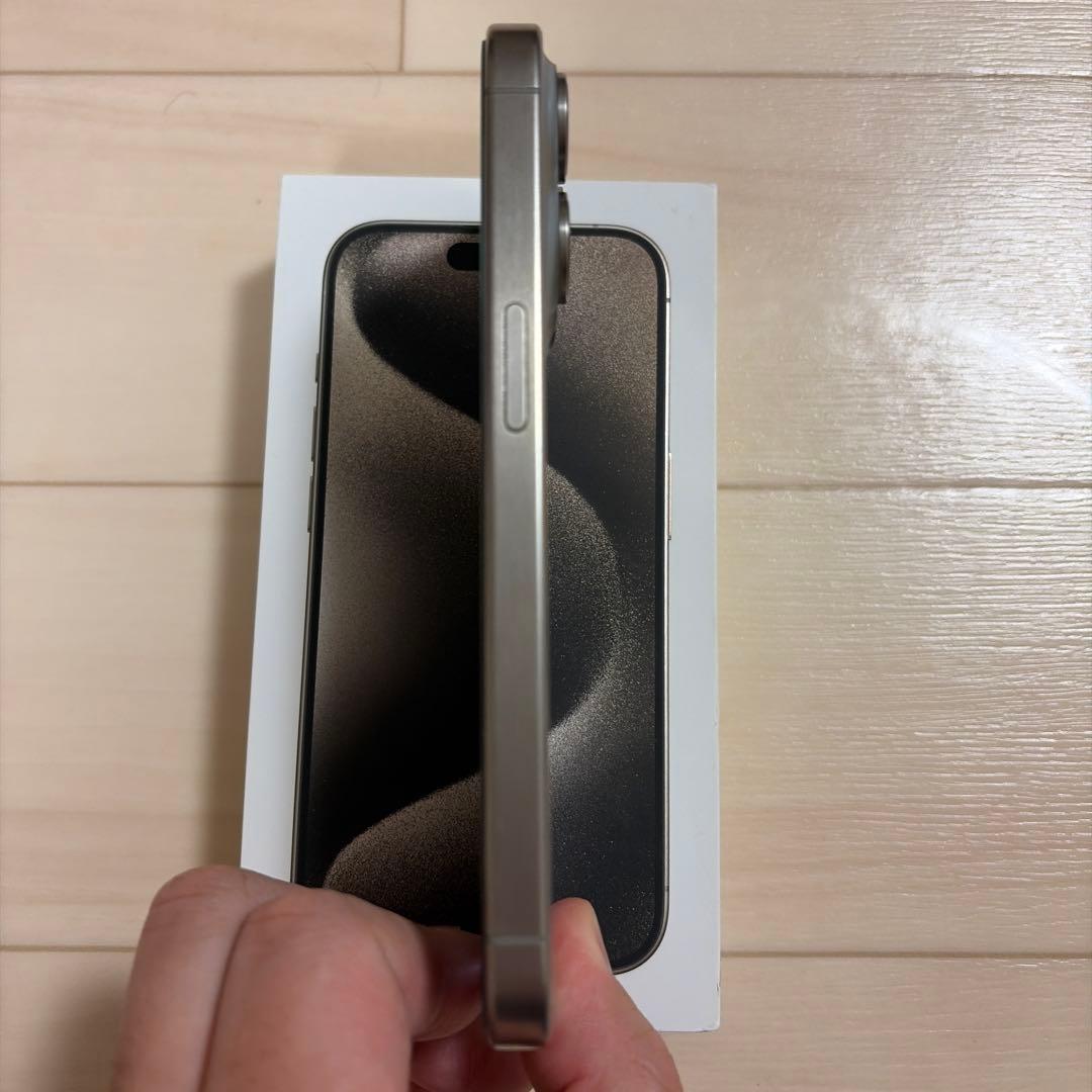 【美品】Apple iPhone 15 Pro 256GB