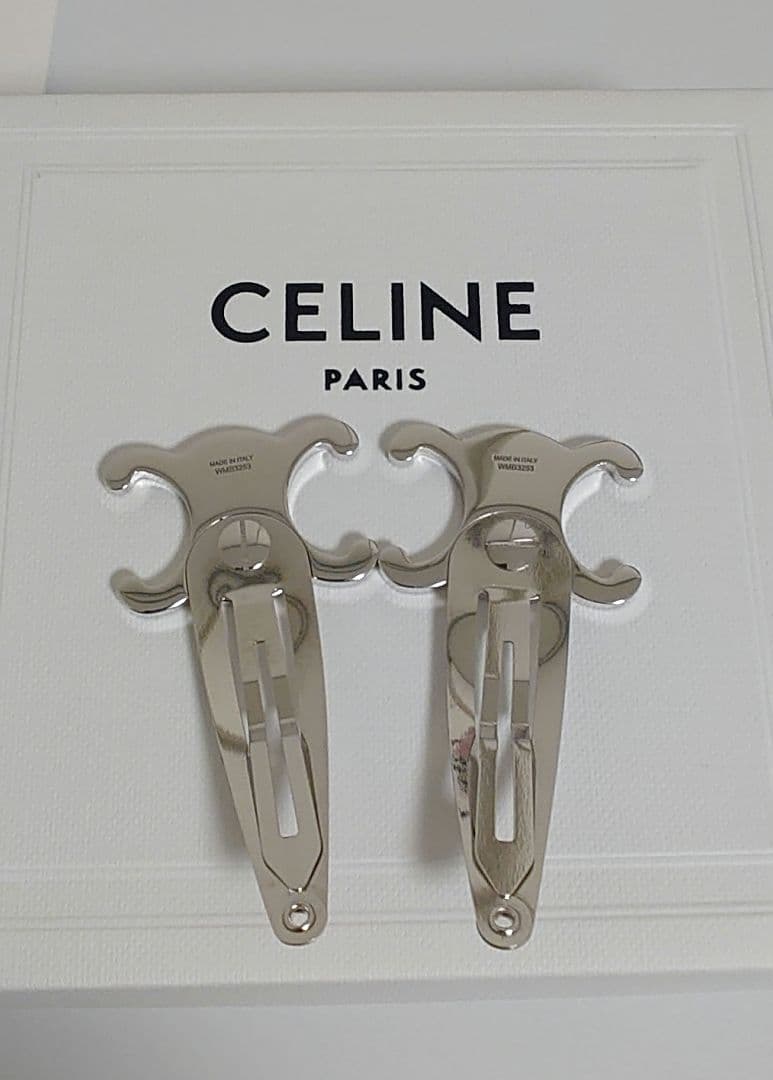 CELINE スナップ ヘアクリップ 2つセット