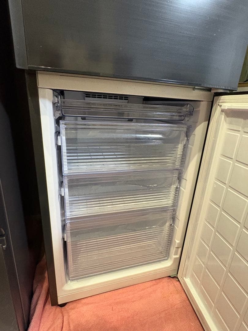 シャープ冷蔵庫　310L 大容量冷凍庫