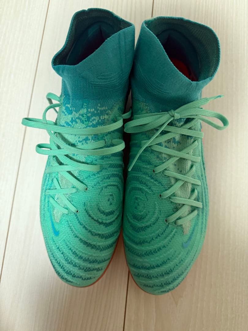 NIKE ファントムGXエリート(FG)サッカーシューズ アクアブルー/ピンク