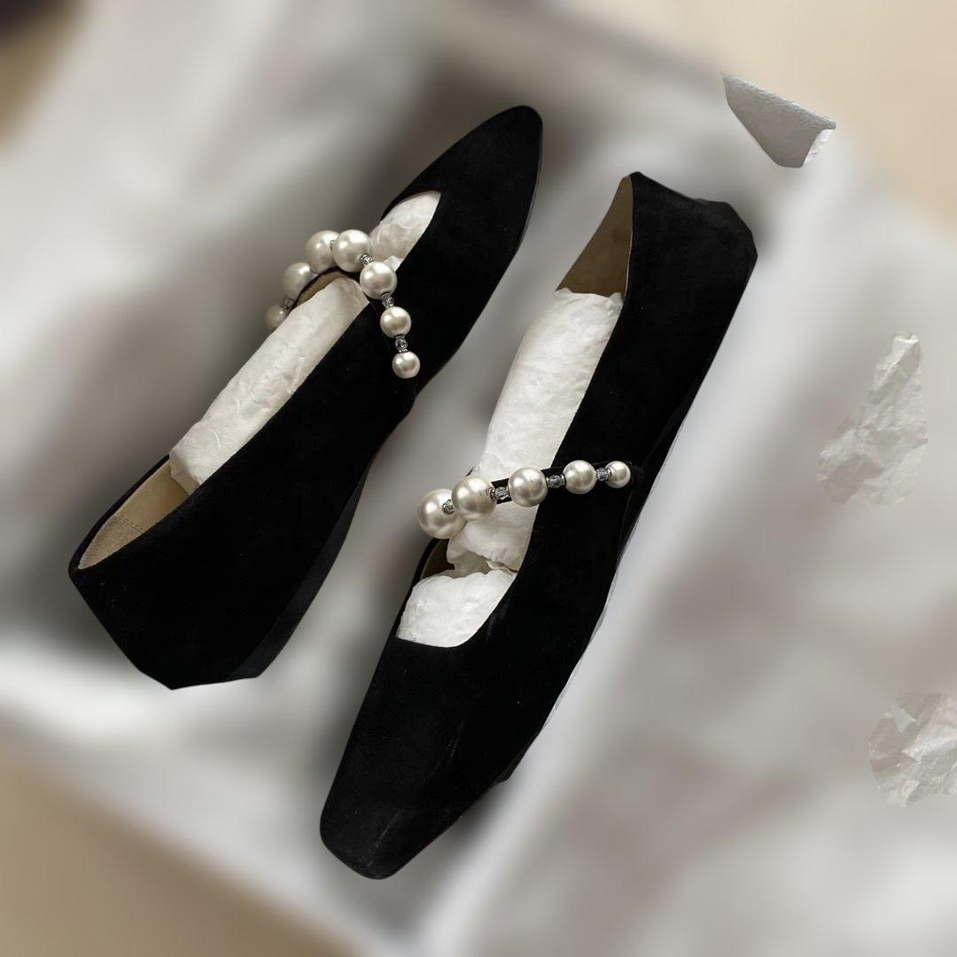 専用です‼️ JIMMY CHOO パール　ブラック フラットシューズ