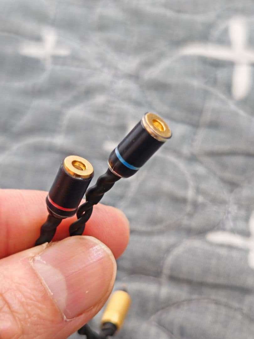 Brise Audio MMCX(メス)→2ピン変換ケーブル(2芯)×2本