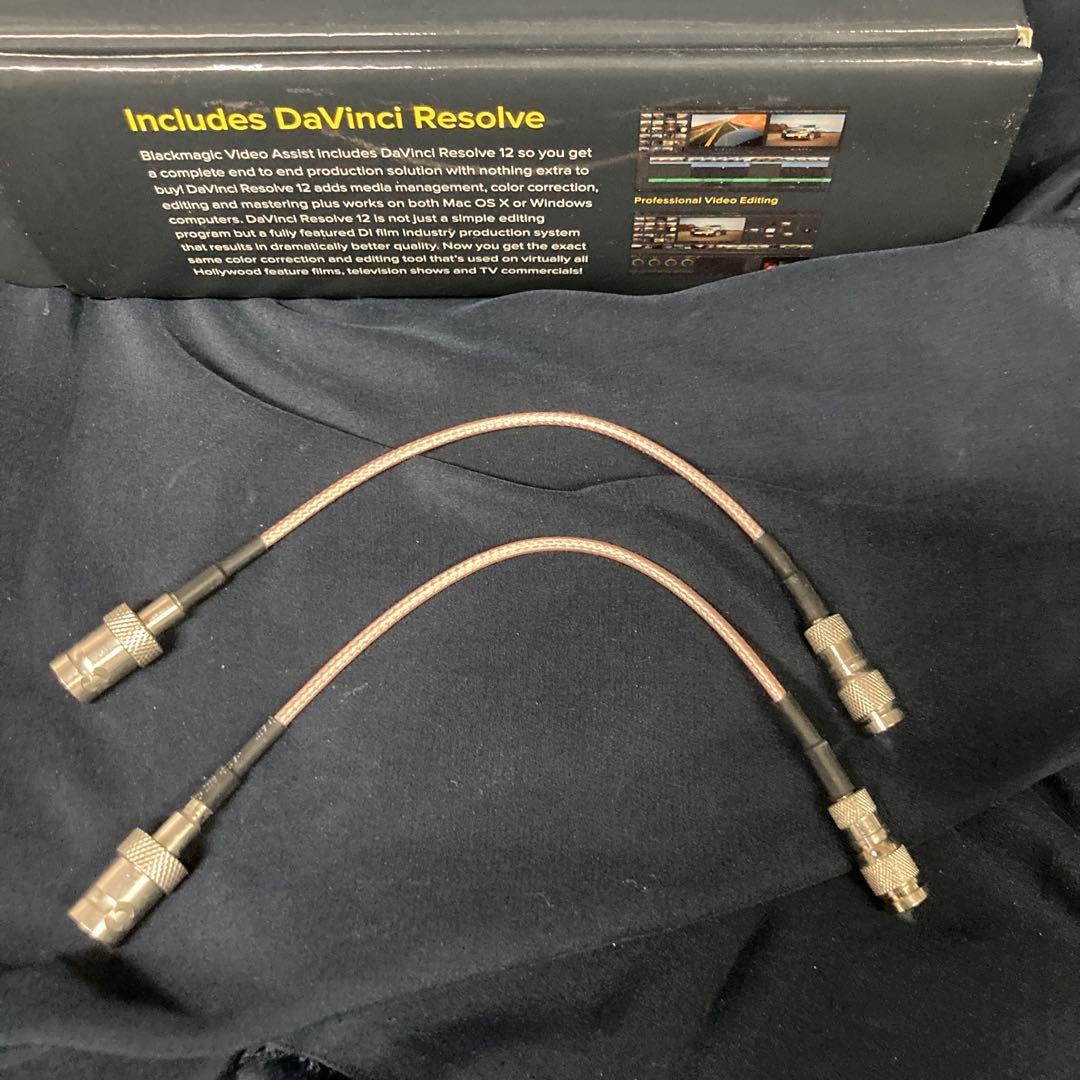 Blackmagic Video Assist 5インチフルHDモニター