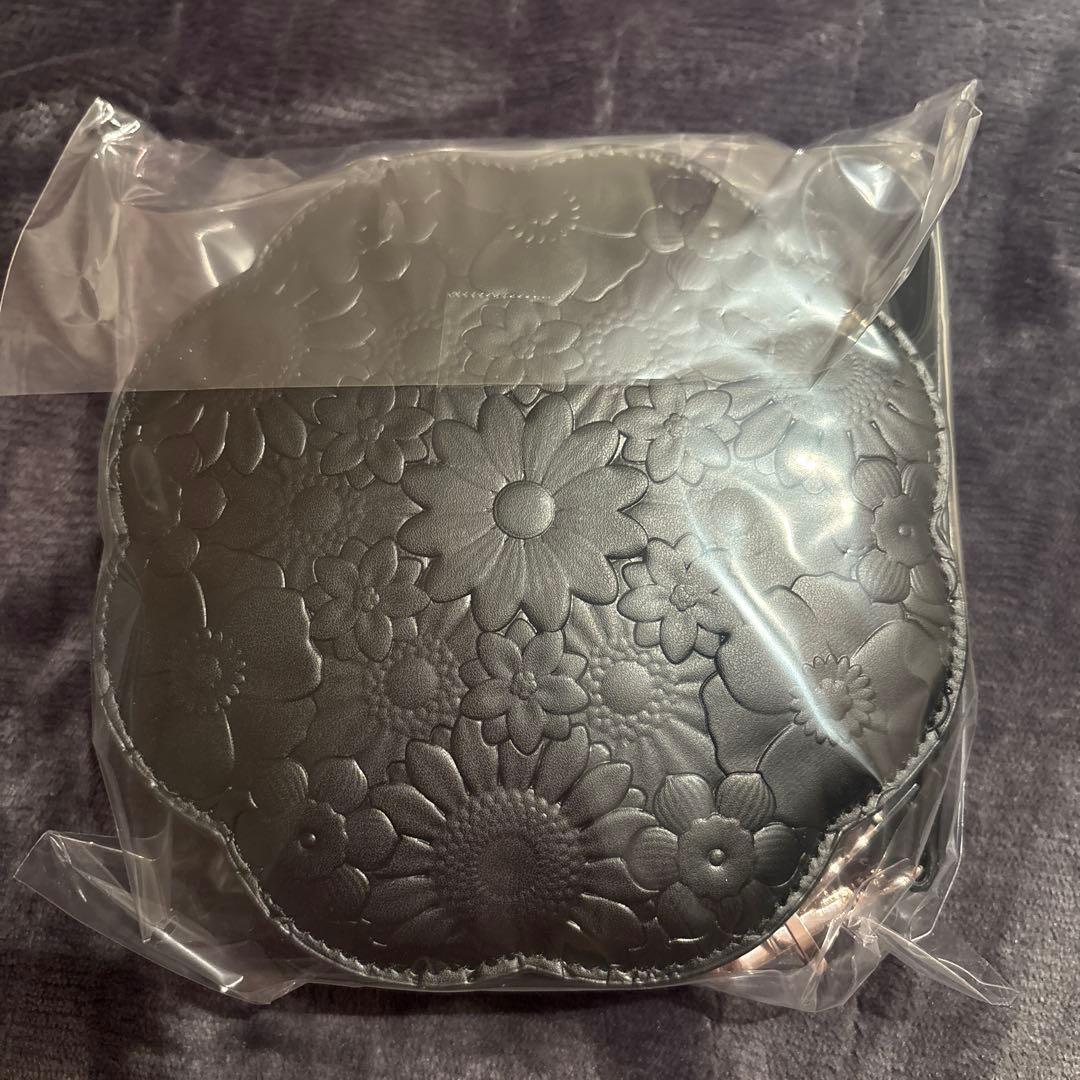 【コスメデコルテ】クリスマスコフレ2025 アイシャドウ、ポーチのみ