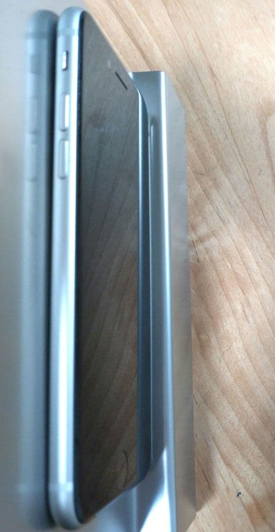 iPhone SE3 256GB｜本体｜SIMフリー｜スターライト　付属品なし