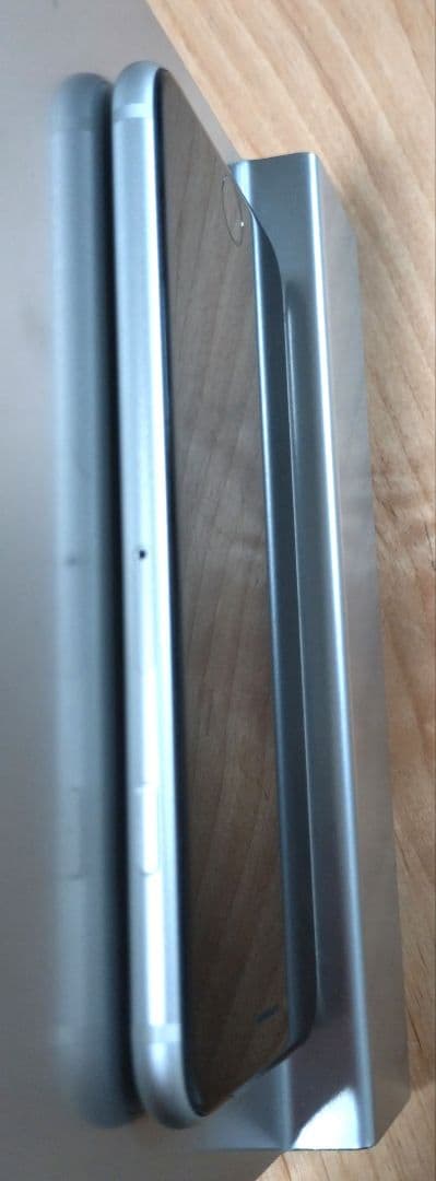 iPhone SE3 256GB｜本体｜SIMフリー｜スターライト　付属品なし