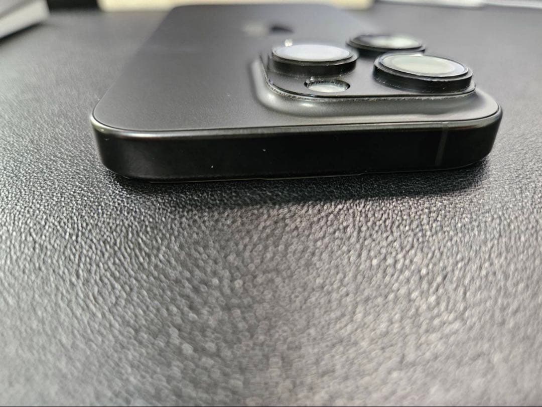 96% Apple iPhone16Pro 128GB ブラックチタニウム箱あり