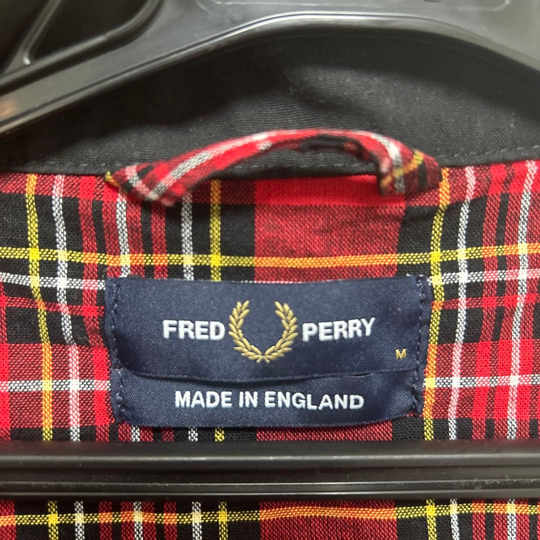 FRED PERRY ブラック ブルゾン　ジャケット