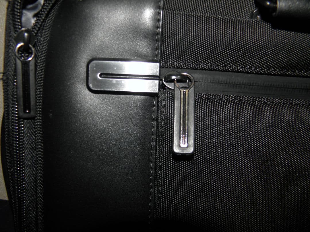 美品 ZERO HALLIBURTON ビジネスバッグ ブリーフケース 黒