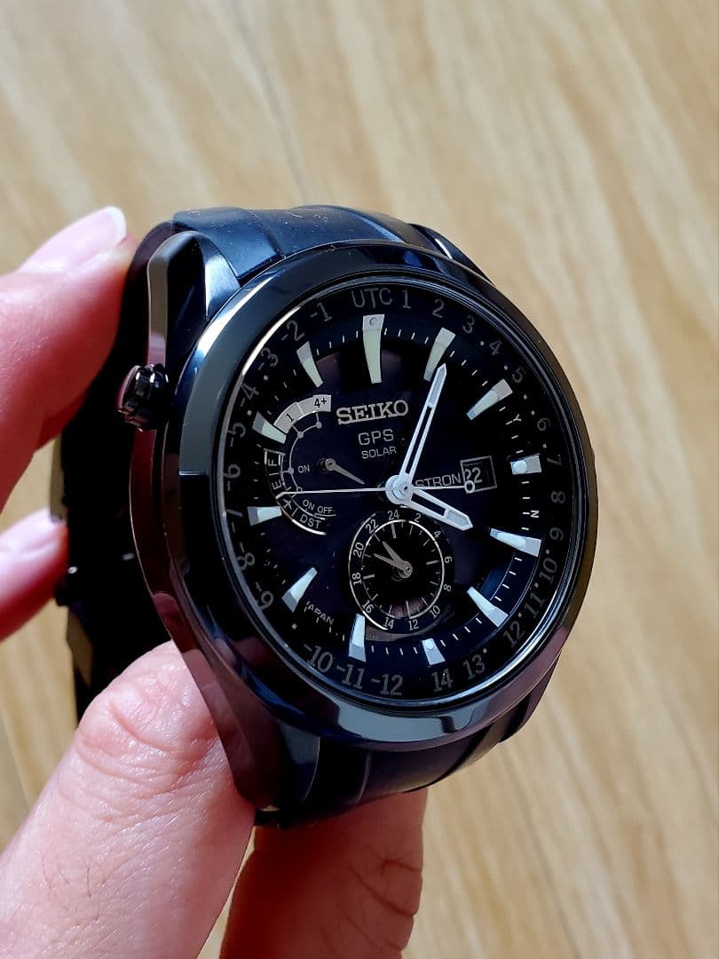 美品 SEIKO アストロン SBX011