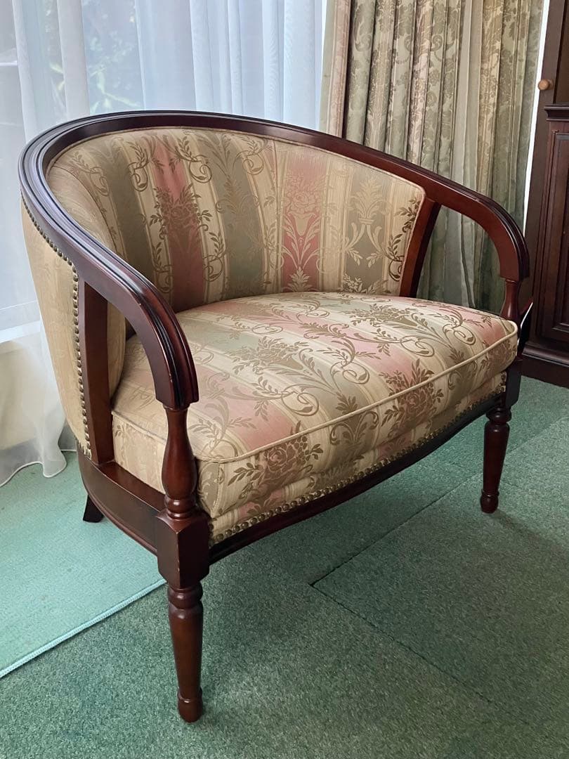 お値下げ　アンティーク　肘掛け　椅子1人掛け　英国風　家具の老舗マルニ　木工製