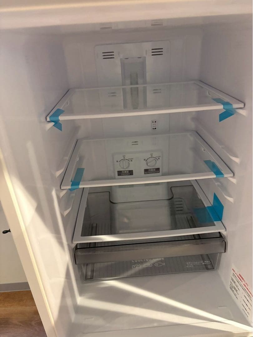 無料配送エリアあり　三菱 MR-P15H-W 146L 2022年製