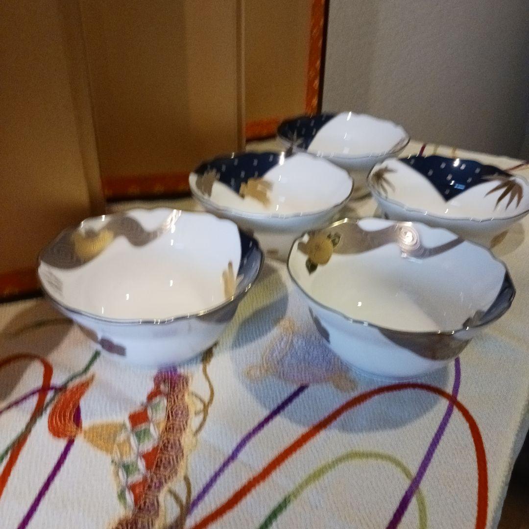 ノリタケボーンチャイナ あやみなも冬 雪見銀彩絵変深小鉢揃 HOYA ２箱