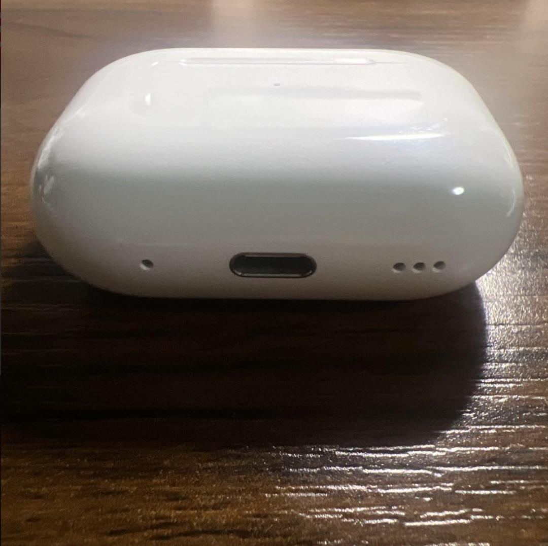 Apple AirPods Pro 2 USB-C【購入から2ヶ月保証期間内】
