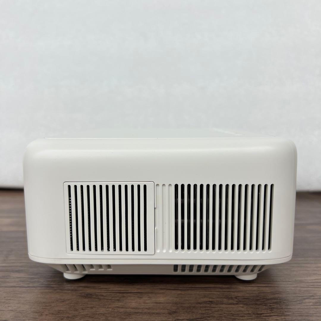 261527プロジェクター 家庭用 L02